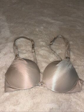 Victoria's Secret Smooth Light Beige Padded Bra